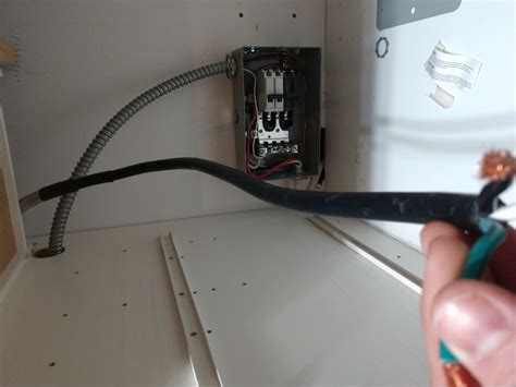 what type of junction box to use with cooktop|HELP: wiring electric cooktop .